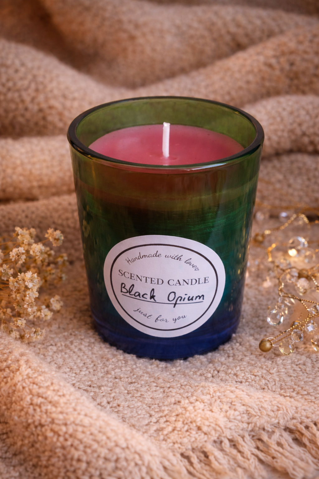 Black Opium – lõhnaküünal klaasis